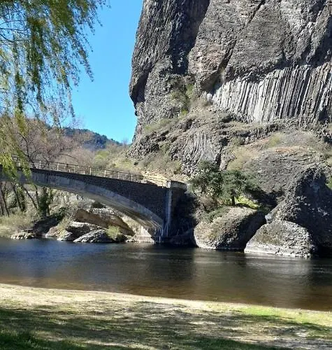 La Bourzede Appartement *
